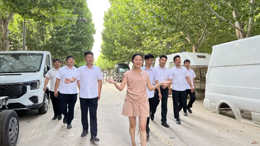 4b7b472ffdf16a91c2428c183c0b099.jpg 4b7b472ffdf16a91c2428c183c0b099.jpg